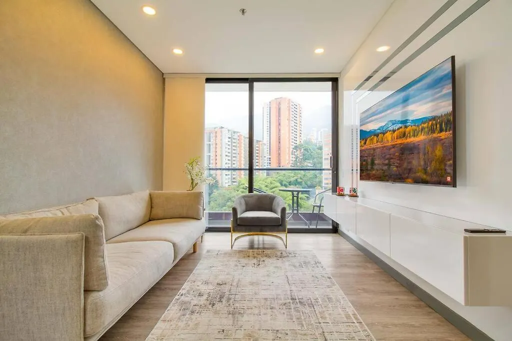 מדיין Luxury Apartment In El Poblado, Class Suite 1001