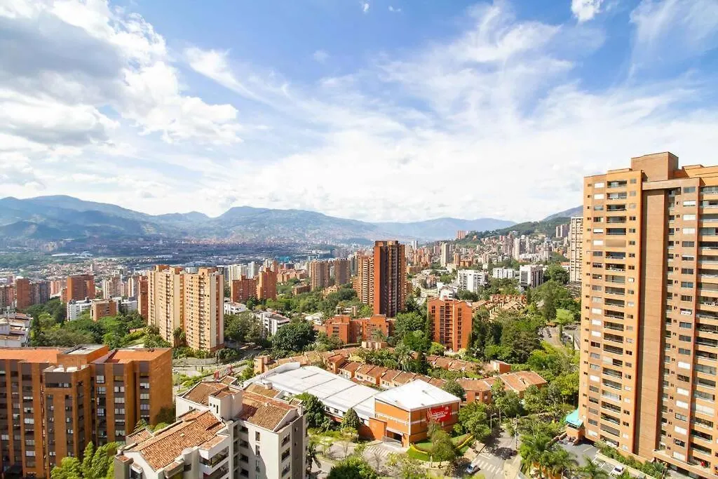 מדיין Luxury Apartment In El Poblado, Class Suite 1001